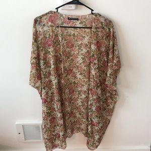 Brandy Melville Floral Alexis Kimono
